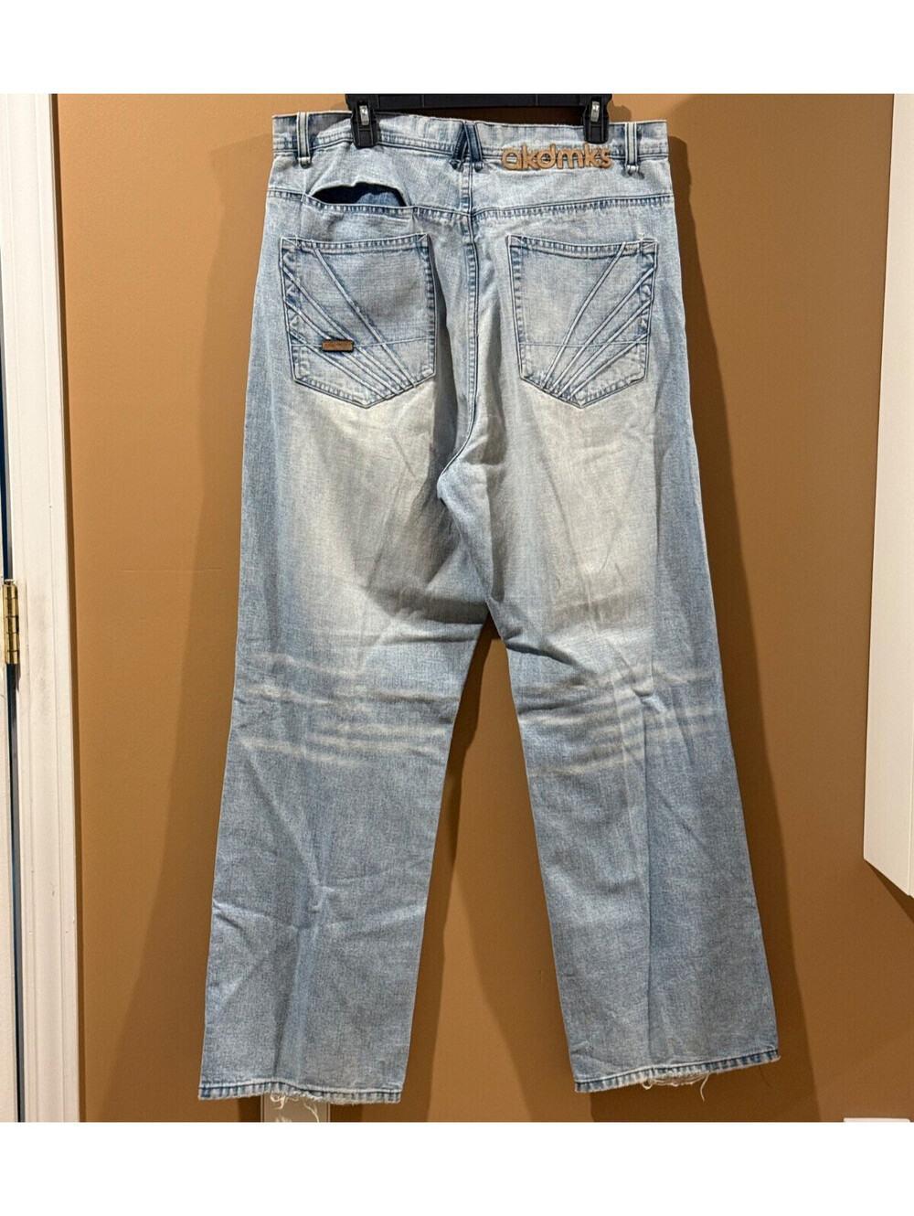 Vintage Akademiks Baggy Jeans Size 36x31 Light Wash Distressed Y2K Bootcut